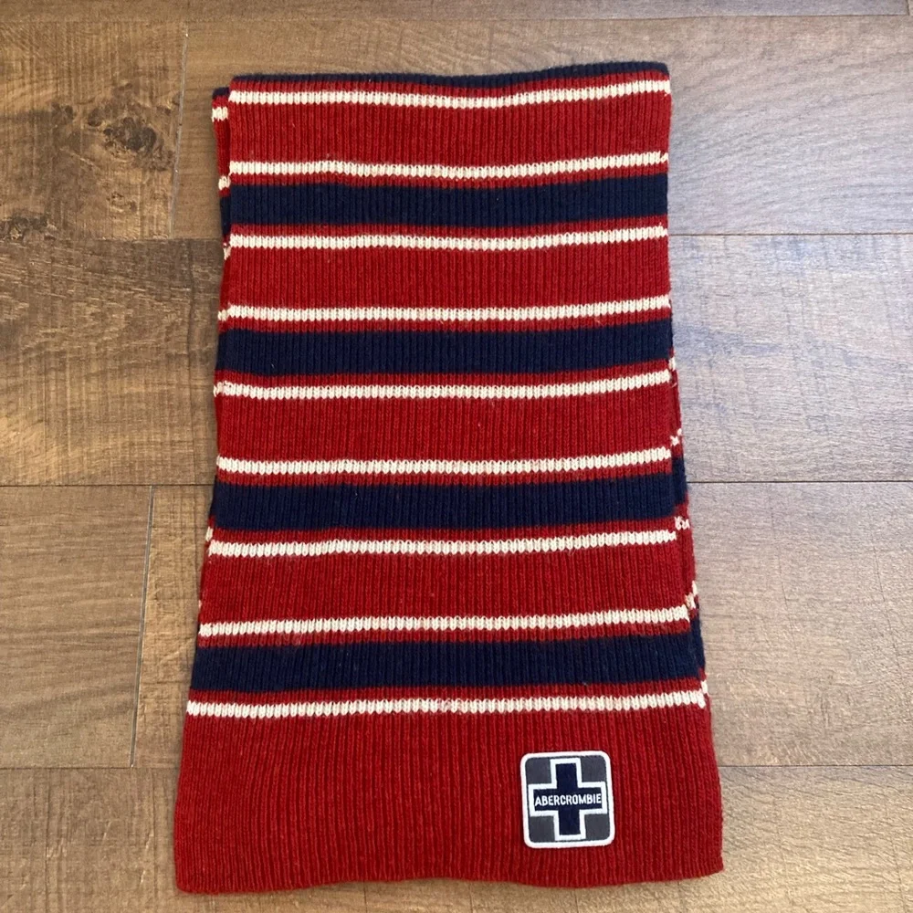 Abercrombie & Fitch Red and Navy Striped Winter Scarf Y2K Wool Blend